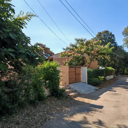 L'albizia Accès Privé Rivière